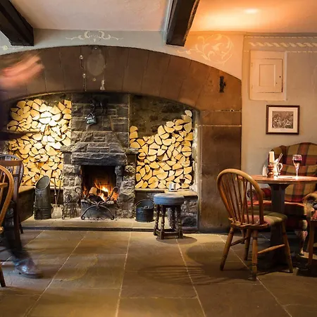 Hotel The Lister 4*